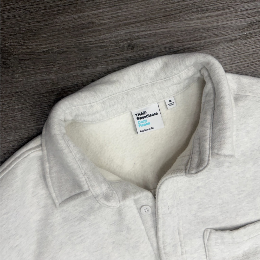 TNA Cozy Fleece Shacket Size Medium - Picture 4 of 4